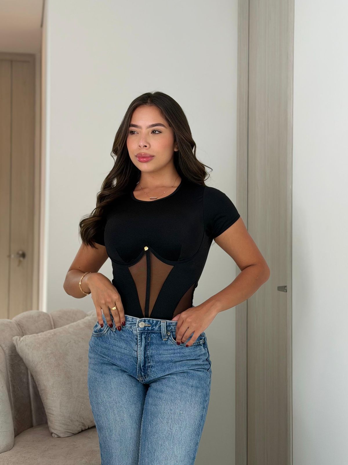 BODY AMARA