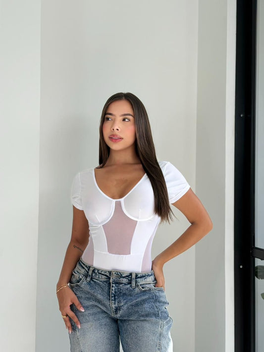 BODY SARA