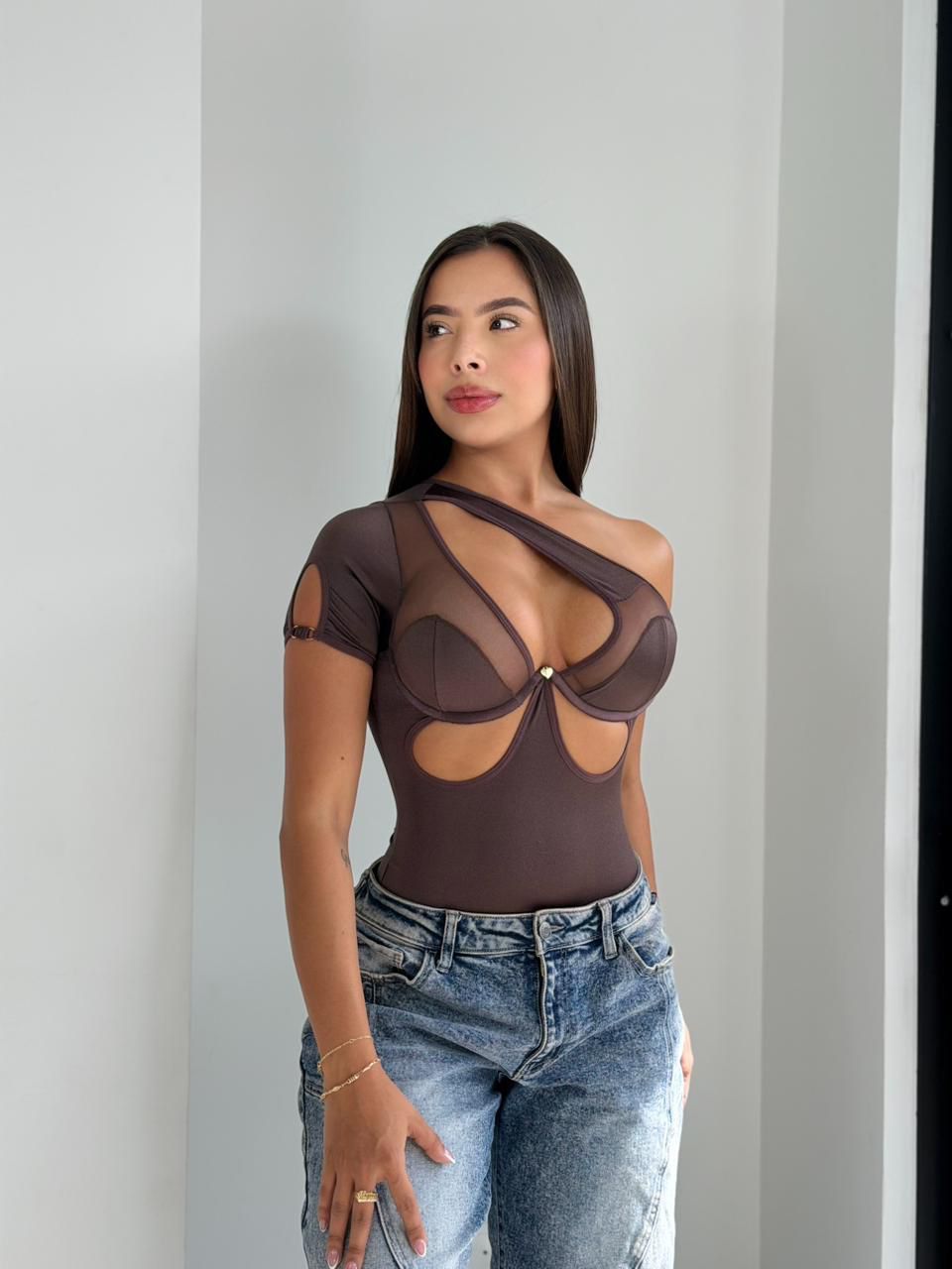 BODY TAMARA